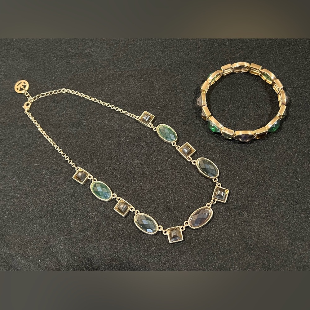 Vintage TRIFARI 2 pc BUNDLE Jewelry GREEN Gray